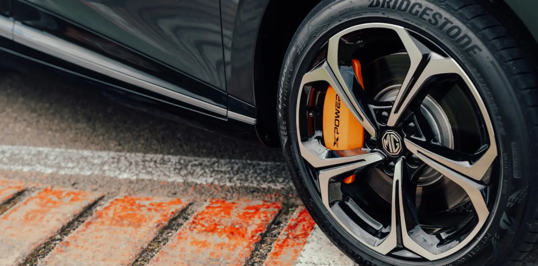 MG de Willermin - MG4 XPOWER - vue roue avant